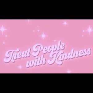 Meet your Posher, Avery